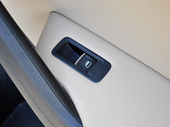 2013款 1.6L 自动 豪华型