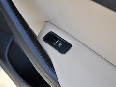 2013款 1.6L 自动 豪华型
