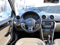 2013款 1.6L 自动 豪华型