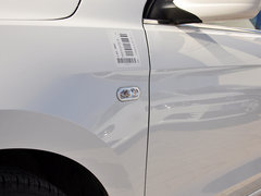 2013款 1.6L 自动 豪华型