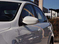 2013款 1.6L 自动 豪华型