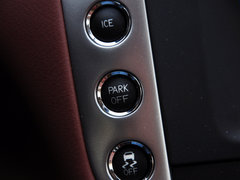 2013款 4.7L Sport Automatic