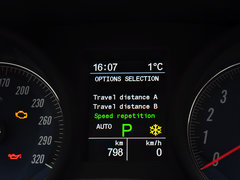 2013款 4.7L Sport Automatic