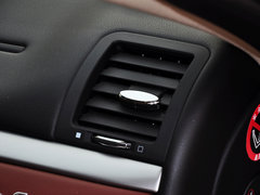 2013款 4.7L Sport Automatic