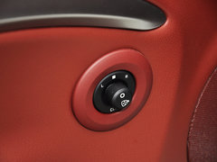 2013款 4.7L Sport Automatic