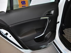 2013款 1.6T 自动 精英运动版