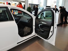 2013款 1.6T 自动 精英运动版