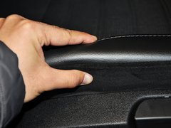2013款 1.6T 自动 精英运动版