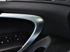2013款 1.6T 自动 精英运动版