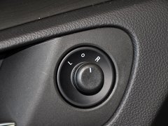 2013款 1.6T 自动 精英运动版