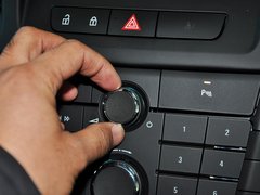 2013款 1.6T 自动 精英运动版