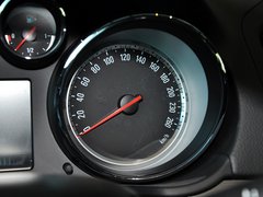 君威 2013款 1.6T 自动 精英运动版