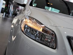 君威 2013款 1.6T 自动 精英运动版