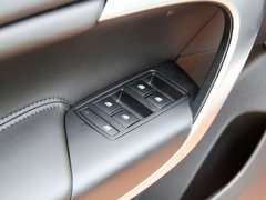 2013款 1.6T 自动 精英运动版