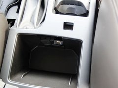 君威 2013款 1.6T 自动 精英运动版