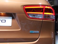 2015款 索兰托L 2.0T GDI 汽油4WD旗舰版 5座 国V