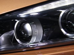 2015款 索兰托L 2.0T GDI 汽油4WD旗舰版 5座 国V