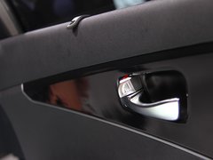 2015款 索兰托L 2.0T GDI 汽油4WD旗舰版 5座 国V