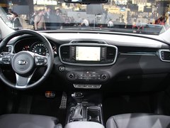 2015款 索兰托L 2.0T GDI 汽油4WD旗舰版 5座 国V