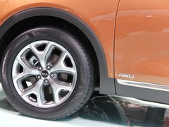 2015款 索兰托L 2.0T GDI 汽油4WD旗舰版 5座 国V