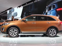 2015款 索兰托L 2.0T GDI 汽油4WD旗舰版 5座 国V