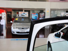 2013款 三厢 1.6L 手动 品尚型