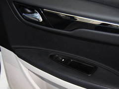 2013款 三厢 1.6L 手动 品尚型