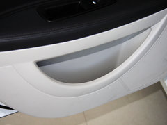 2013款 三厢 1.6L 手动 品尚型
