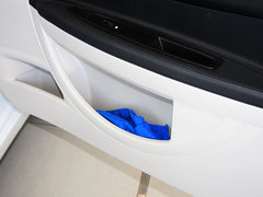 2013款 三厢 1.6L 手动 品尚型