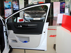 2013款 三厢 1.6L 手动 品尚型