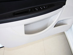 2013款 三厢 1.6L 手动 品尚型