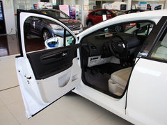 2013款 三厢 1.6L 手动 品尚型