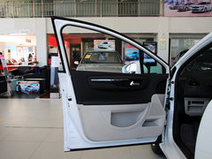 2013款 三厢 1.6L 手动 品尚型