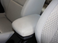 2013款 三厢 1.6L 手动 品尚型