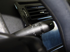 2013款 三厢 1.6L 手动 品尚型