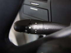 2013款 三厢 1.6L 手动 品尚型