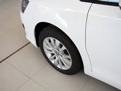 2013款 三厢 1.6L 手动 品尚型