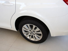2013款 三厢 1.6L 手动 品尚型