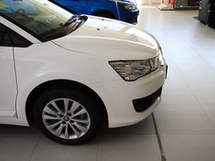 2013款 三厢 1.6L 手动 品尚型