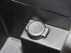 2013款 三厢 1.6L 手动 品尚型