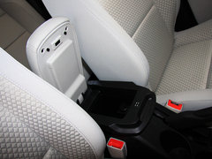 2013款 三厢 1.6L 手动 品尚型