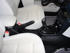 2013款 三厢 1.6L 手动 品尚型