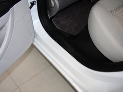 2013款 三厢 1.6L 手动 品尚型
