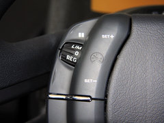 2013款 三厢 1.6L 手动 品尚型