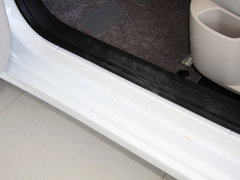 2013款 三厢 1.6L 手动 品尚型