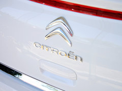 2013款 三厢 1.6L 手动 品尚型