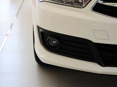 2013款 三厢 1.6L 手动 品尚型