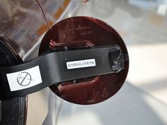 2013款 三厢 1.6L 手动 品尚型