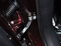 2013款 三厢 1.6L 手动 品尚型
