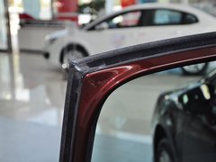 2013款 三厢 1.6L 手动 品尚型